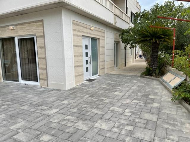 Villa Luce Mit Pool Makarská Exteriér fotografie