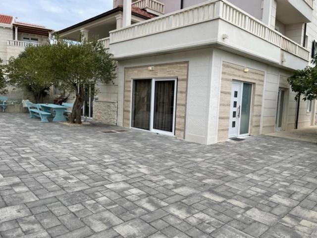 Villa Luce Mit Pool Makarská Exteriér fotografie