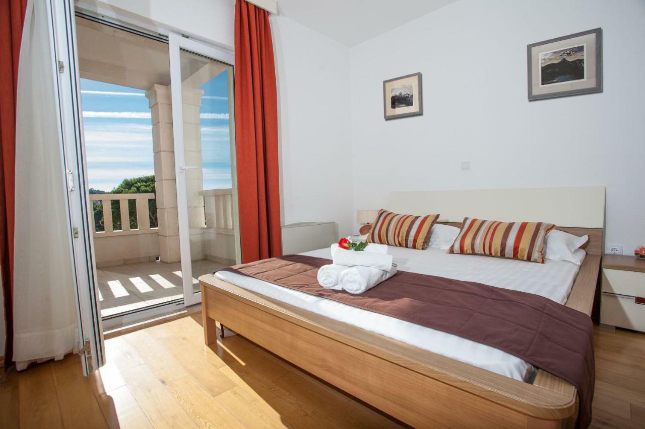 Villa Luce Mit Pool Makarská Exteriér fotografie