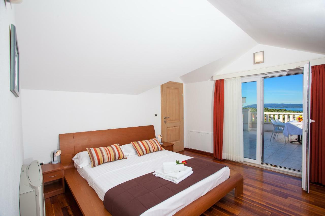 Villa Luce Mit Pool Makarská Pokoj fotografie